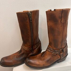 Woman’s BETSU COBBLER SERIES BOOTS